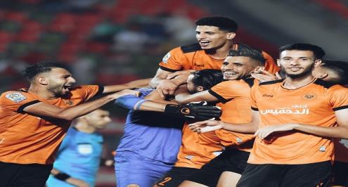 بهدف قاتل.. نهضة بركان يتوج بكأس العرش المغربي على حساب الرجاء